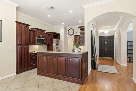 141 Old Oak Circle Palm Harbor FL 34683