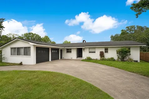 5725 Padgett Circle Orlando FL 32839