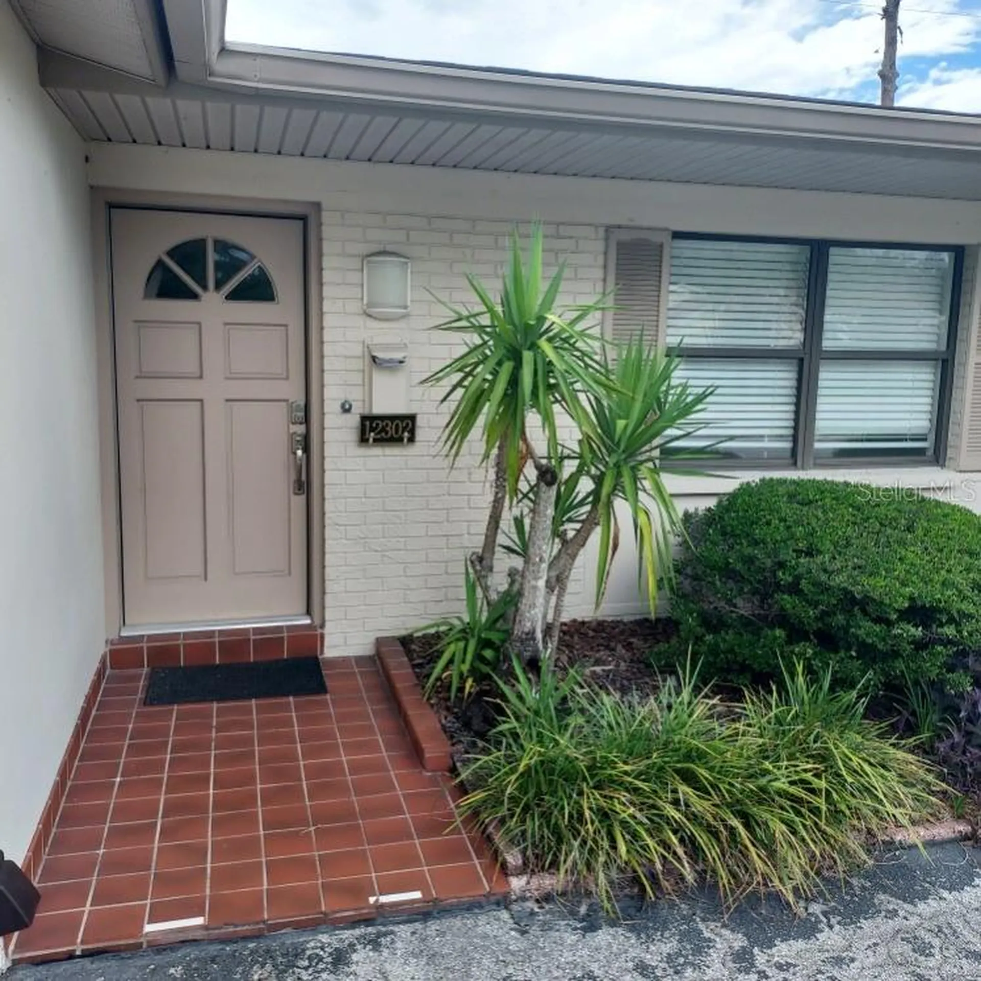 12302 N 27th Street Tampa FL 33612