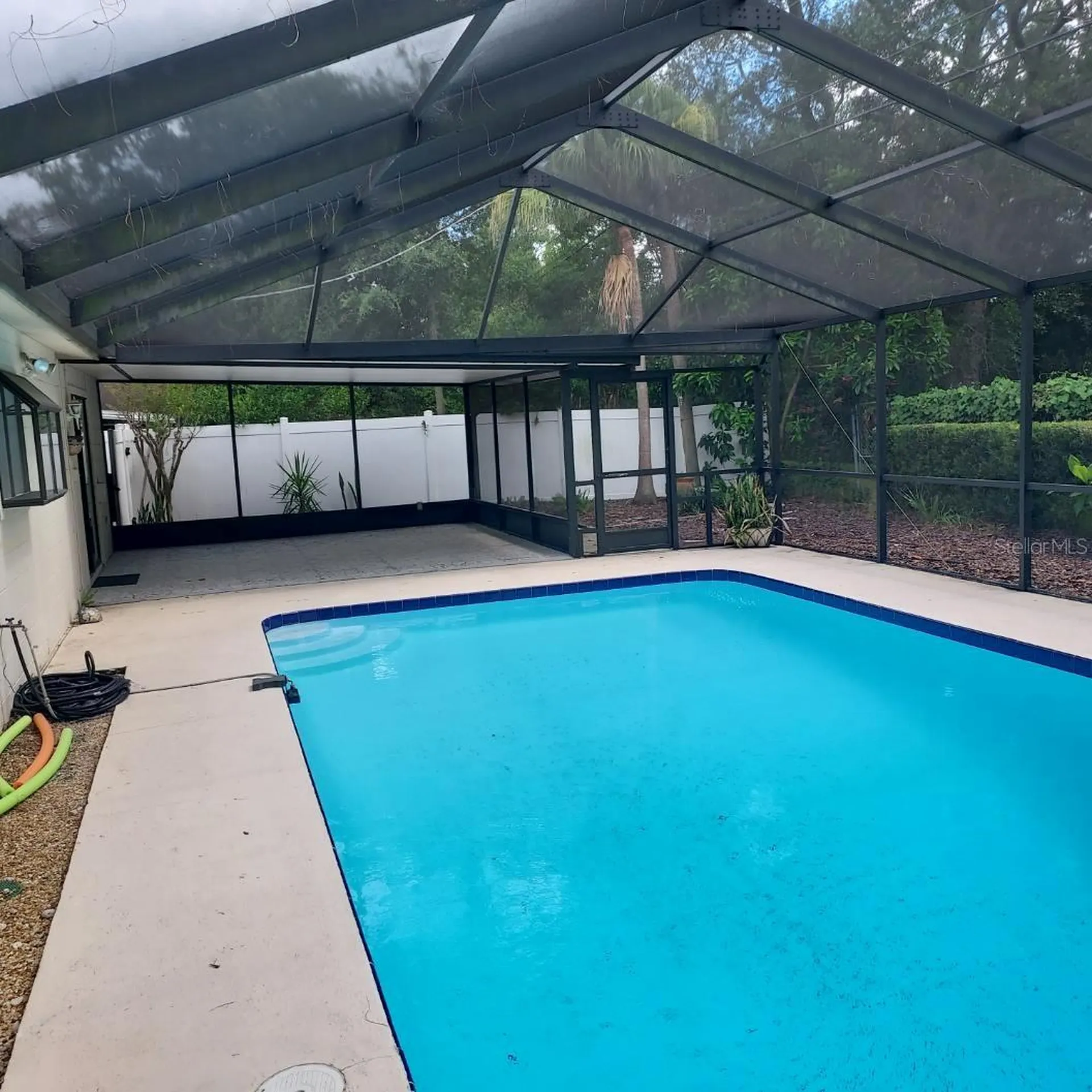 12302 N 27th Street Tampa FL 33612