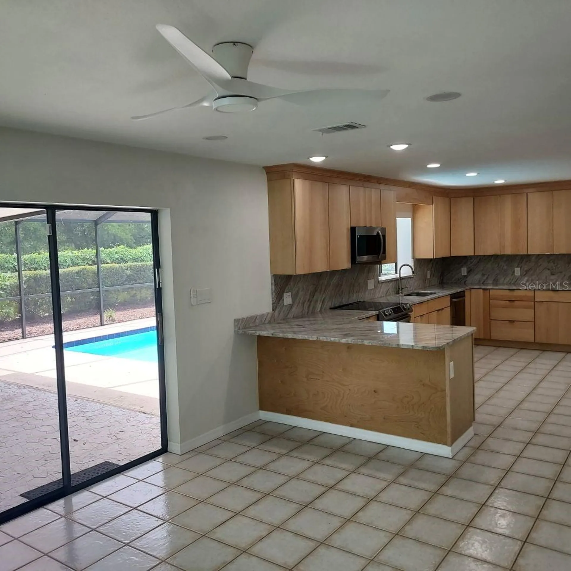 12302 N 27th Street Tampa FL 33612