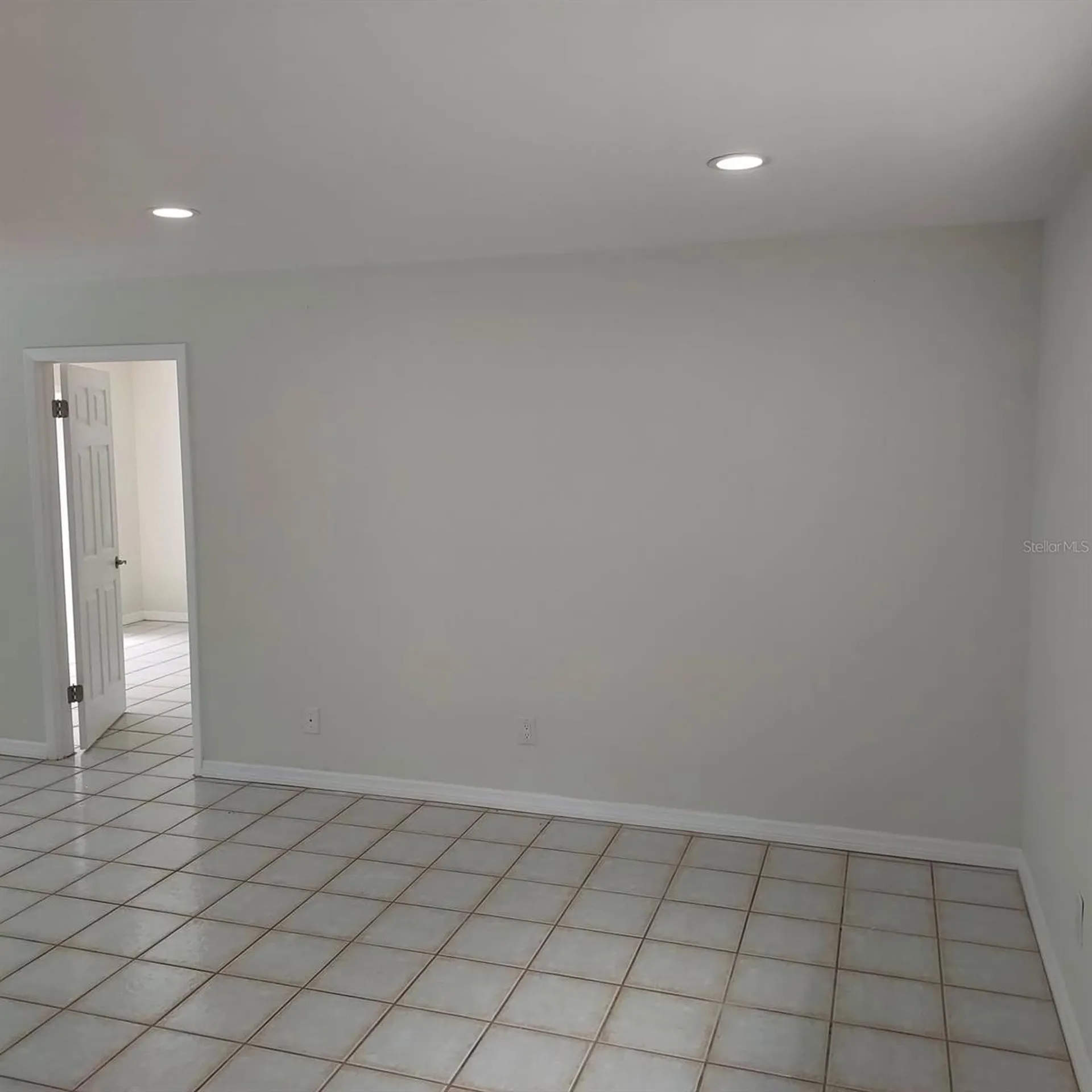 12302 N 27th Street Tampa FL 33612