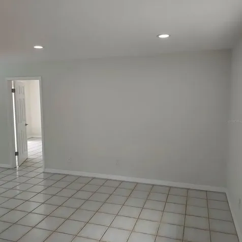 12302 N 27th Street Tampa FL 33612