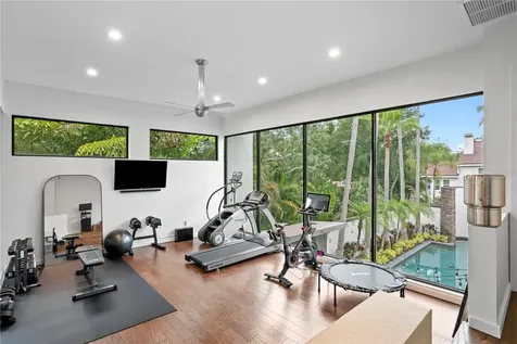 2515 W Shell Point Road Tampa FL 33611