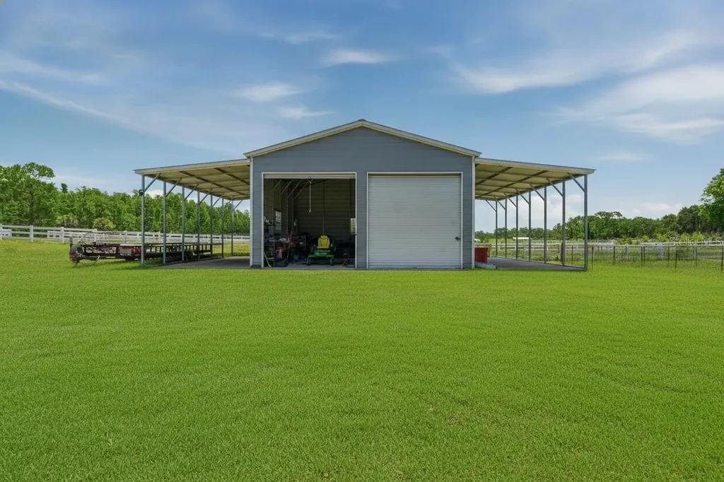 7242 Black Road Lake Wales FL 33898