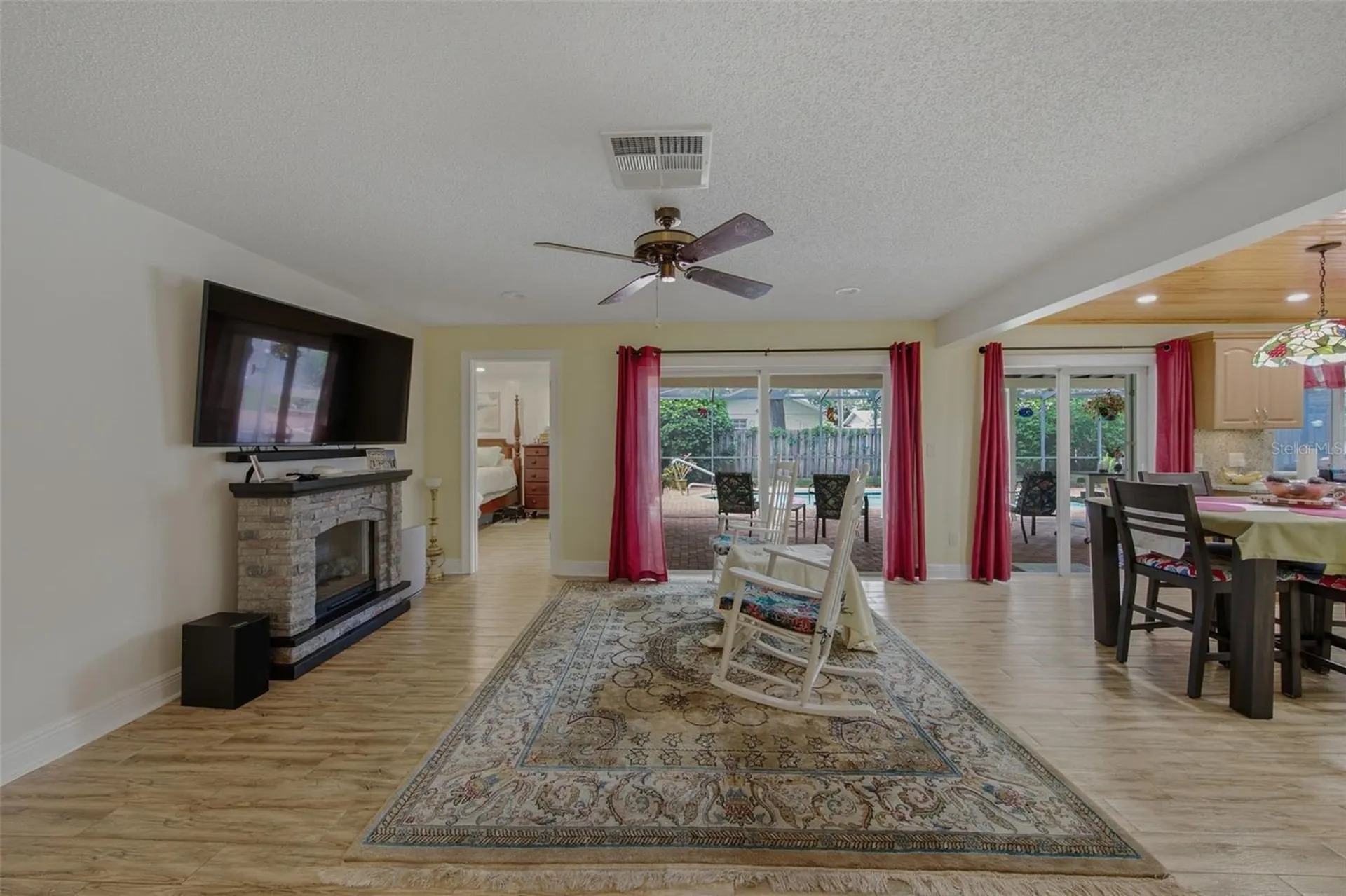 709 Grovewood Lane Largo FL 33770