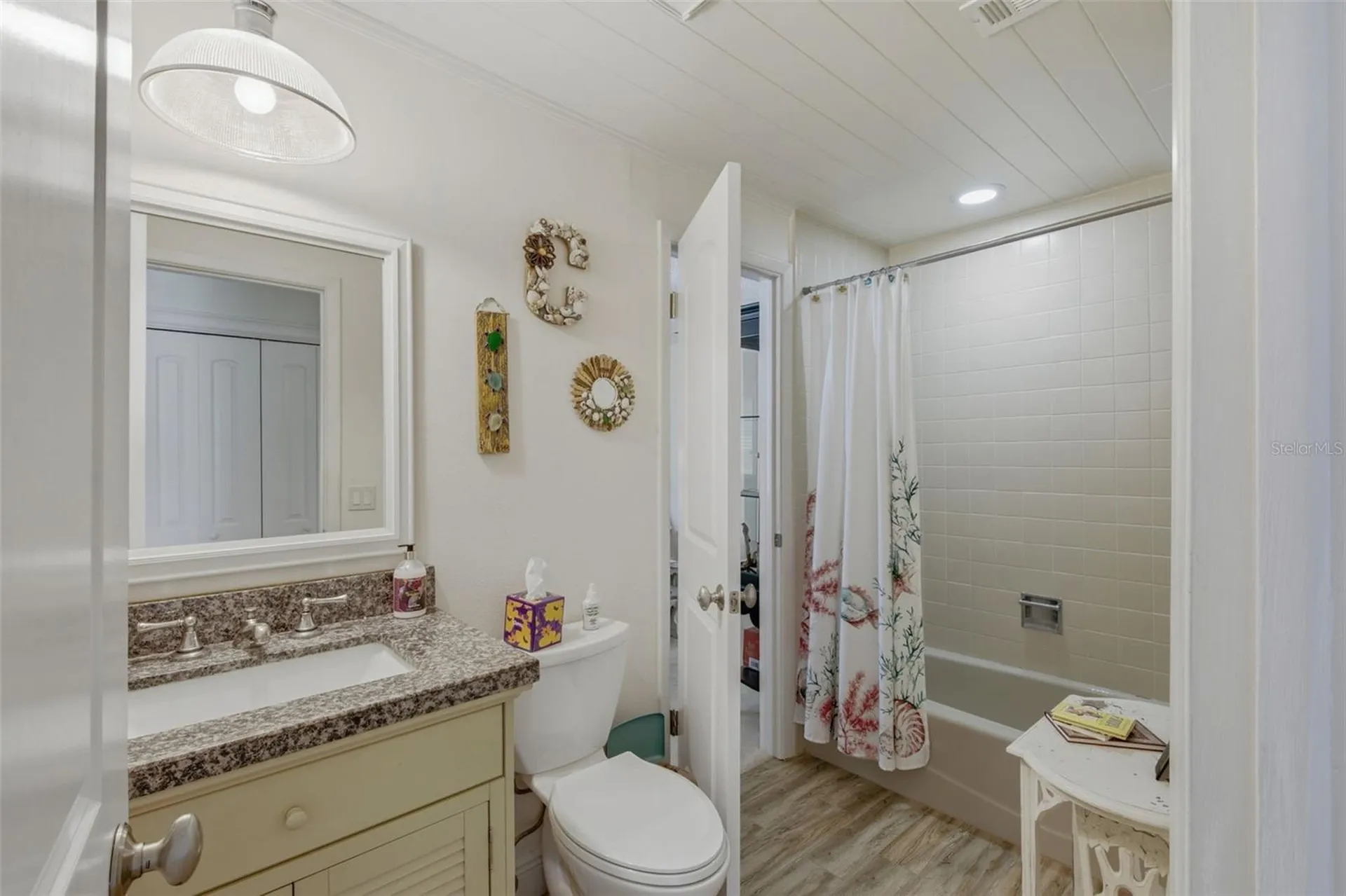 709 Grovewood Lane Largo FL 33770