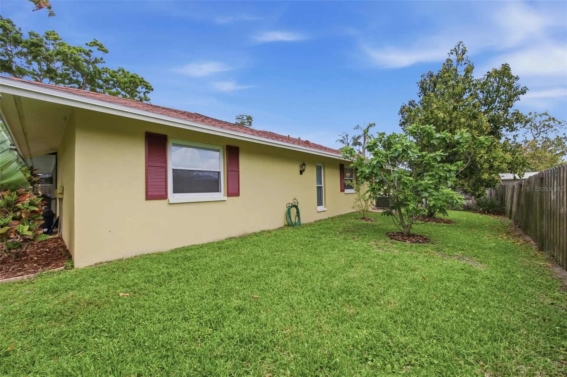709 Grovewood Lane Largo FL 33770