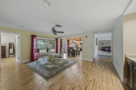 709 Grovewood Lane Largo FL 33770