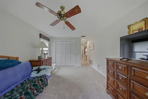 709 Grovewood Lane Largo FL 33770