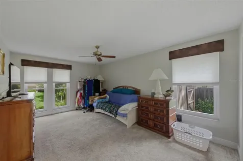 709 Grovewood Lane Largo FL 33770
