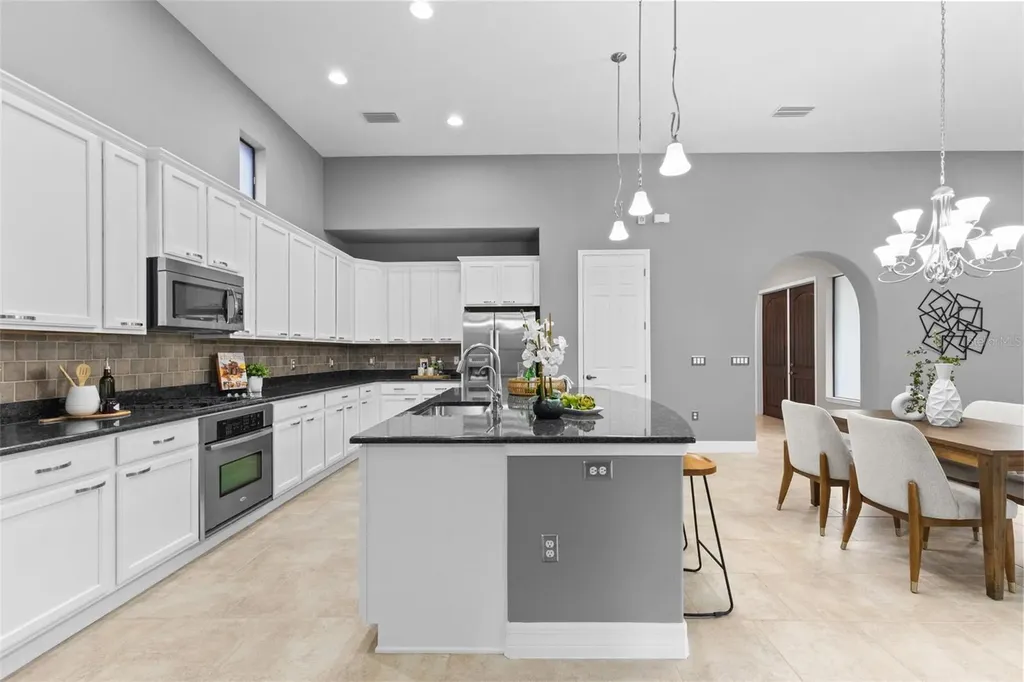 20211 Heritage Point Drive Tampa FL 33647