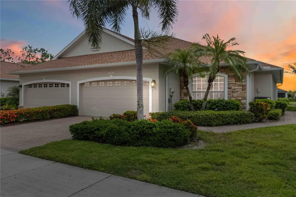 1911 Scarlett Avenue North Port FL 34289