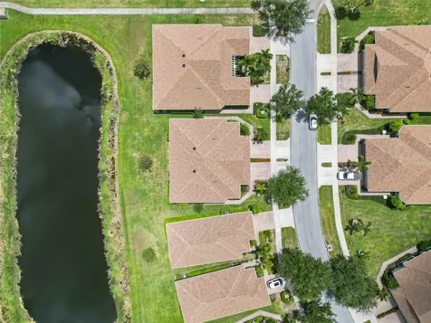 1911 Scarlett Avenue North Port FL 34289