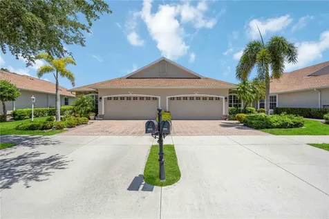 1911 Scarlett Avenue North Port FL 34289