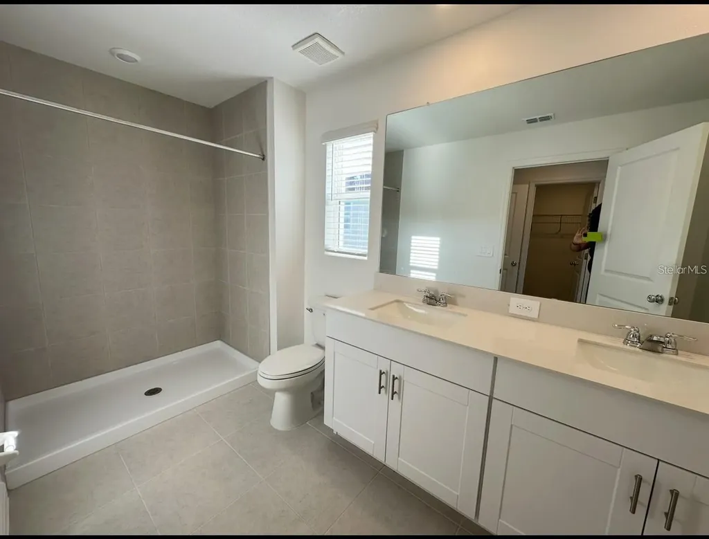 2655 Buttercup Lucine Lane Ruskin FL 33570