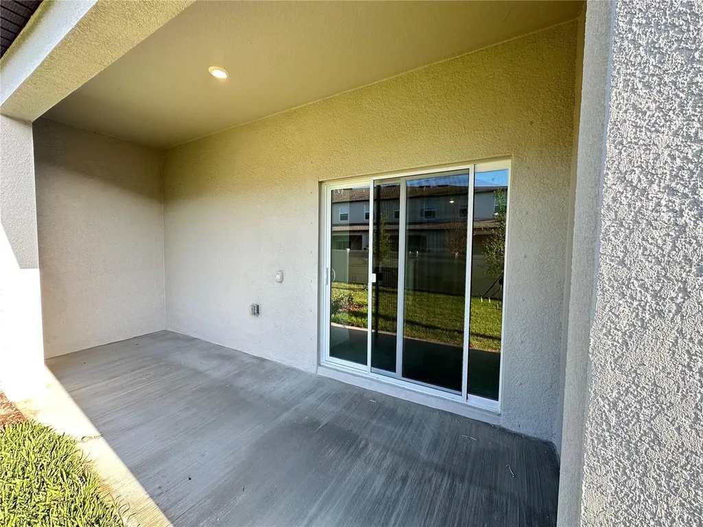 2655 Buttercup Lucine Lane Ruskin FL 33570