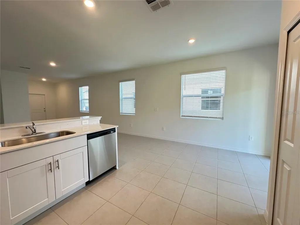 2655 Buttercup Lucine Lane Ruskin FL 33570