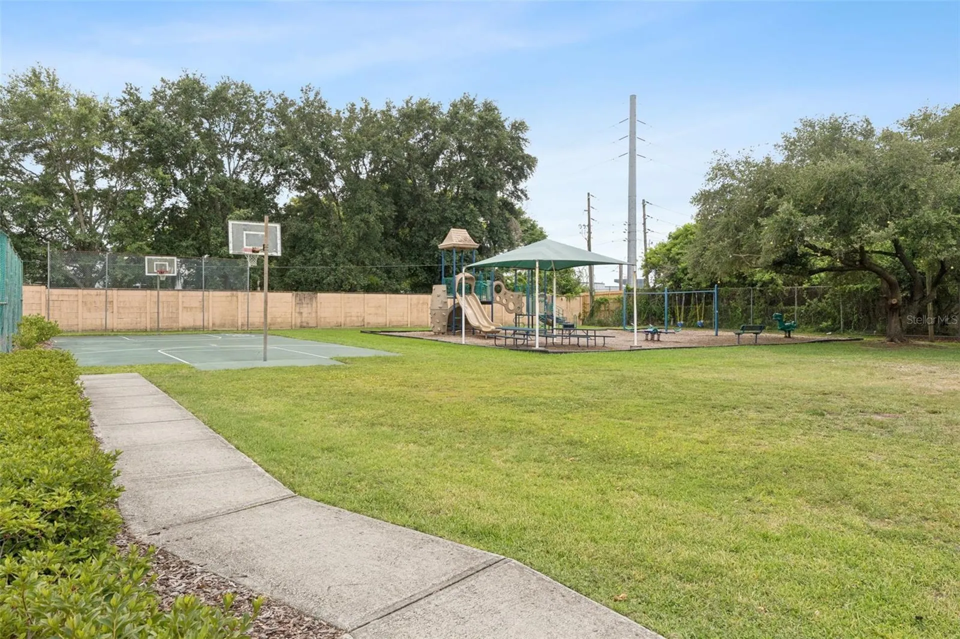 220 Rollingwood Trail Altamonte Springs FL 32714