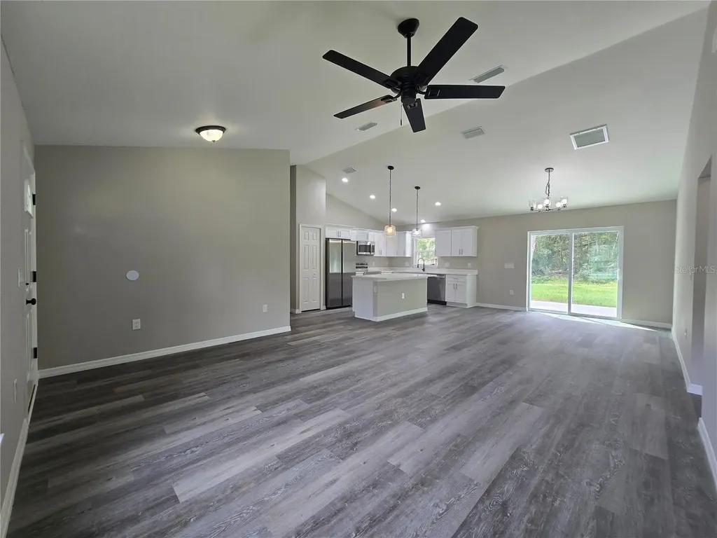 30 Sequoia Drive Trace Ocklawaha FL 32179