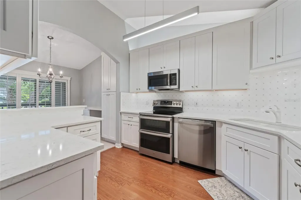 1010 Loch Vail Apopka FL 32712