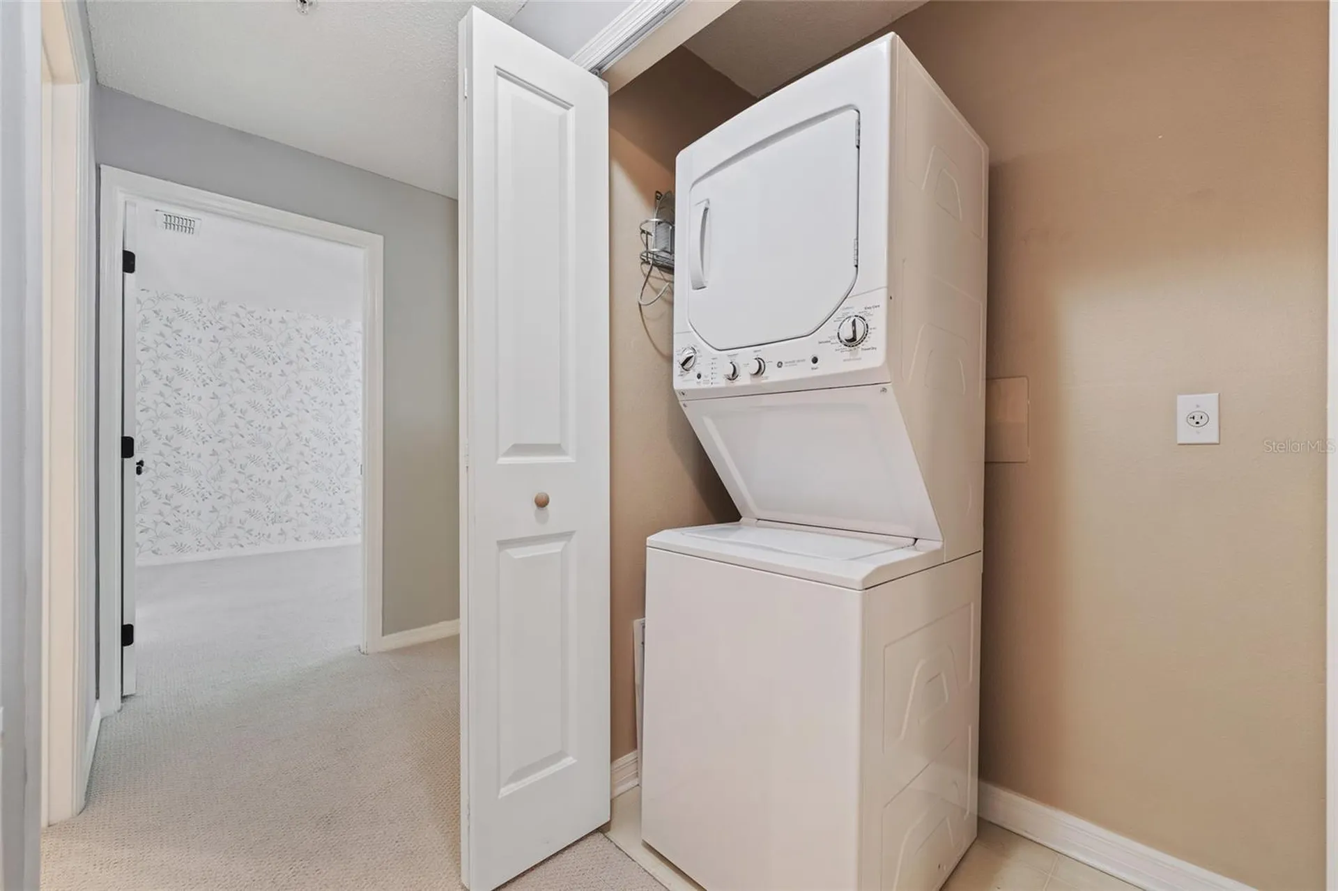 1010 Loch Vail Apopka FL 32712