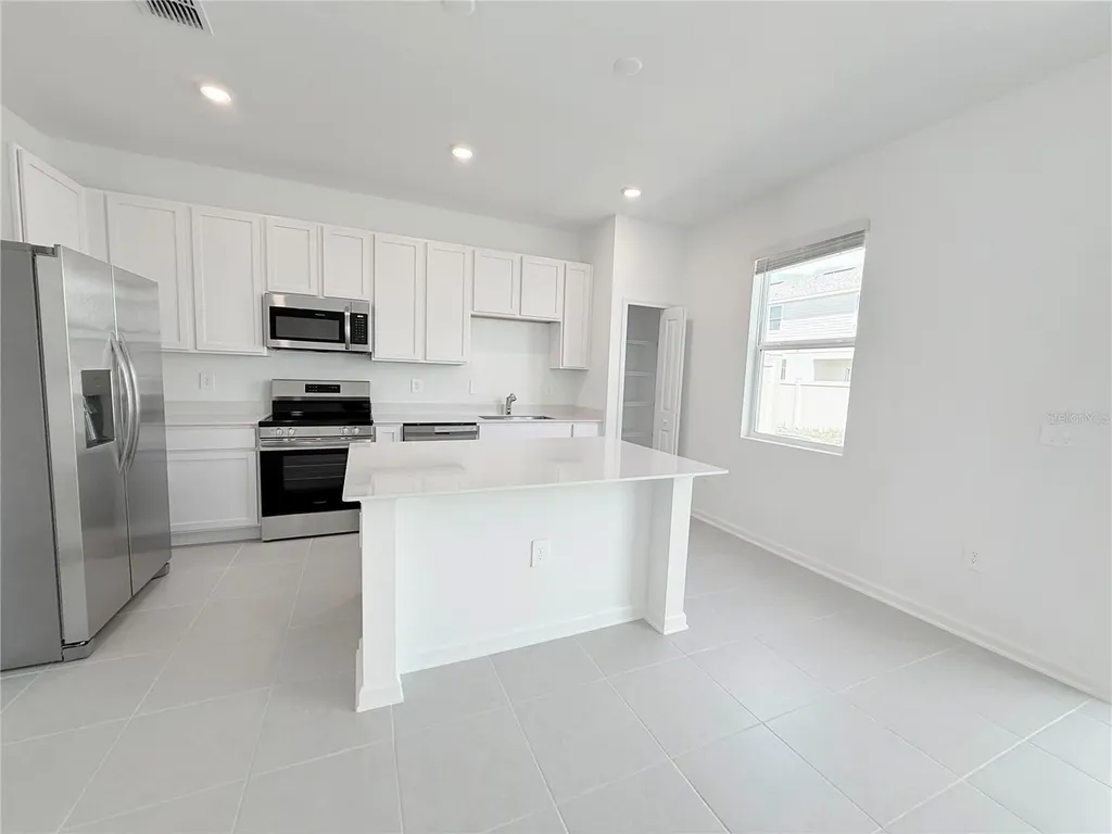 3076 Chromatic Street Kissimmee FL 34758