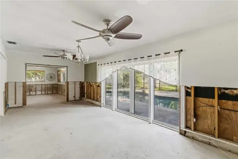 617 Calle De Peru Sarasota FL 34242