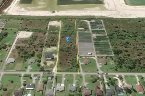 4300 43rd Avenue NE Naples FL 34120