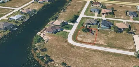 33 NW 15th Terrace Cape Coral FL 33993