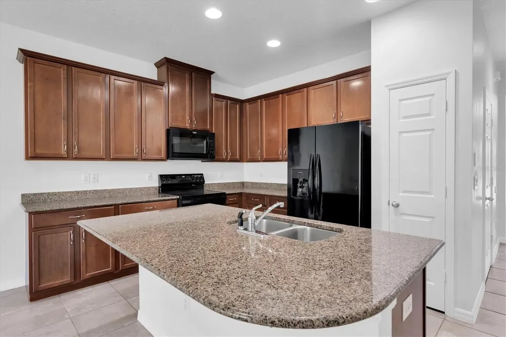4057 71st Terrace N Pinellas Park FL 33781