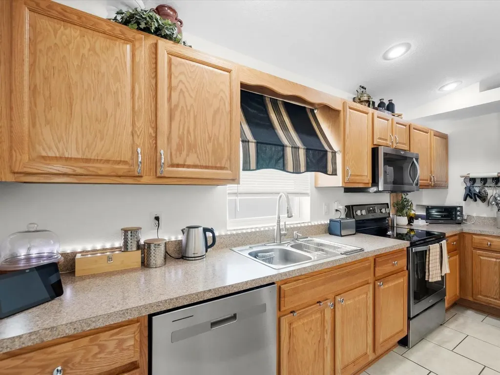 6247 High Street New Port Richey FL 34653