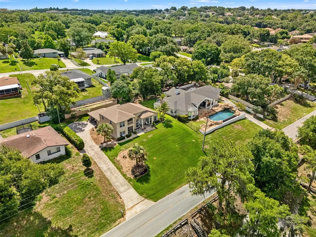 12932 Lakeshore Drive Clermont FL 34711