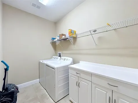 1569 Katie Cove Sanford FL 32771