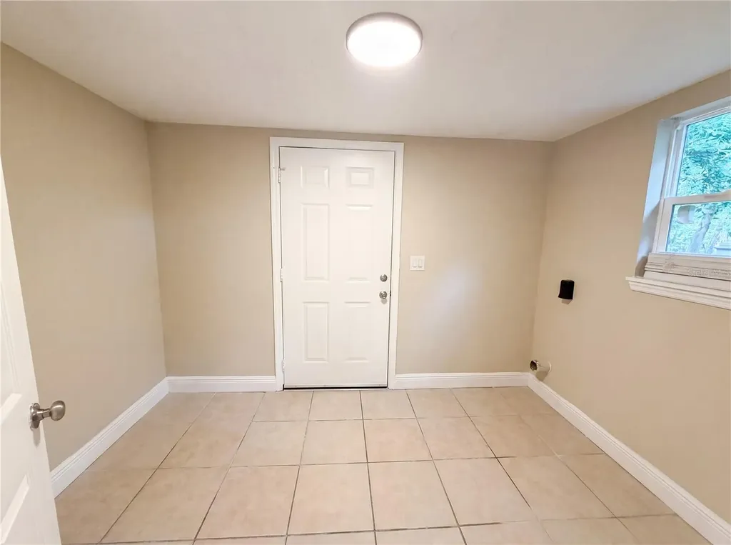 1506 W 16th Street Sanford FL 32771