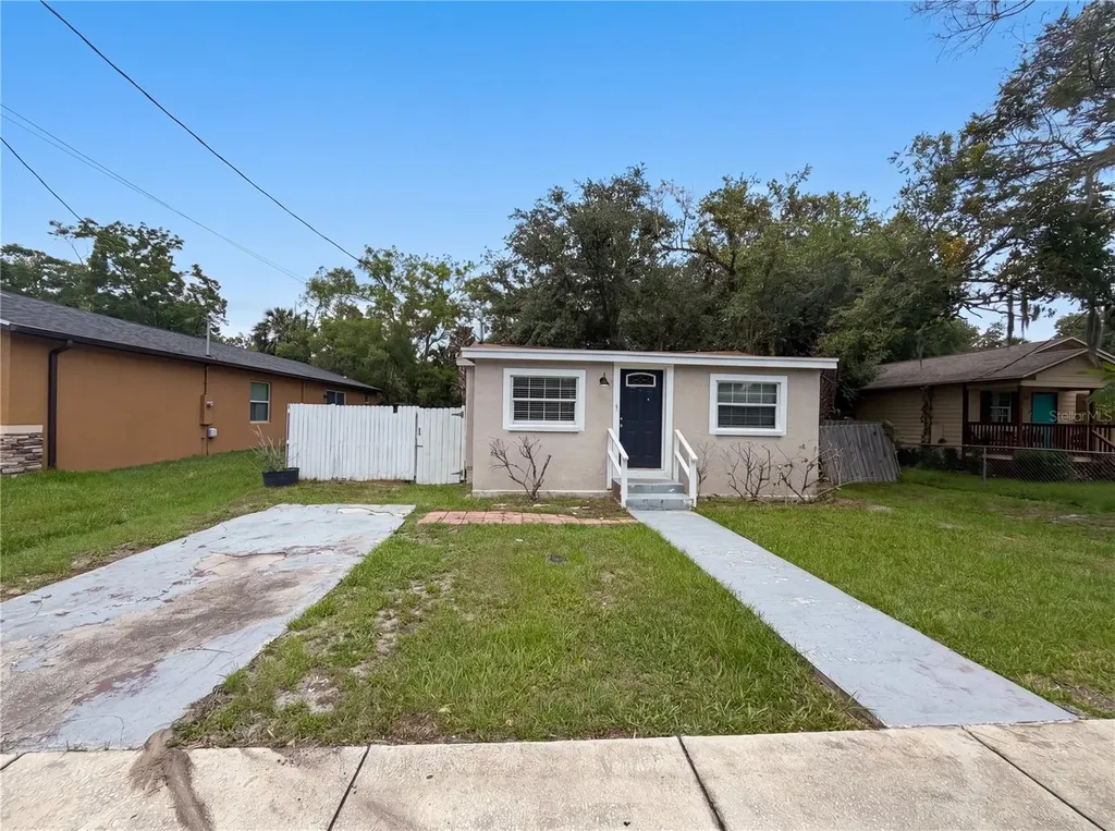 1506 W 16th Street Sanford FL 32771