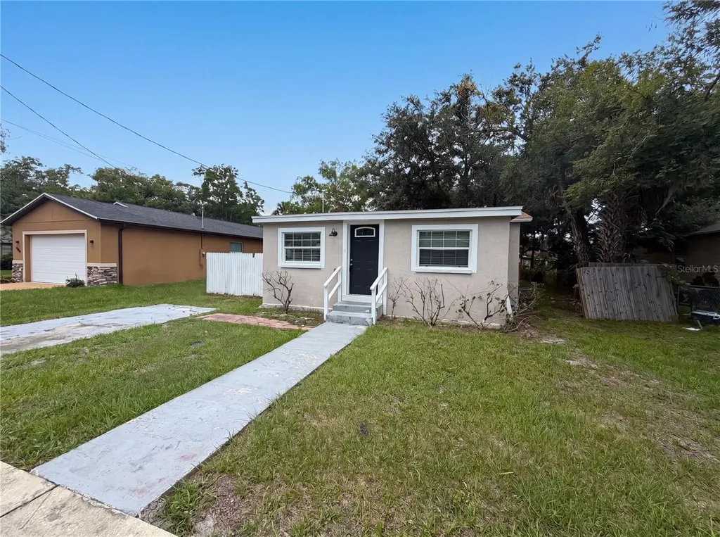 1506 W 16th Street Sanford FL 32771