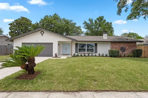 305 Robin Hill Drive Altamonte Springs FL 32701