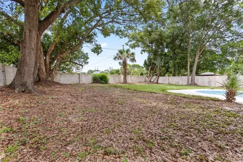 305 Robin Hill Drive Altamonte Springs FL 32701