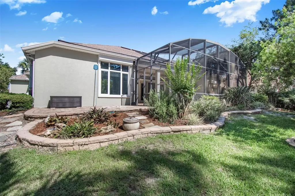 10 S Waterview Drive Palm Coast FL 32137