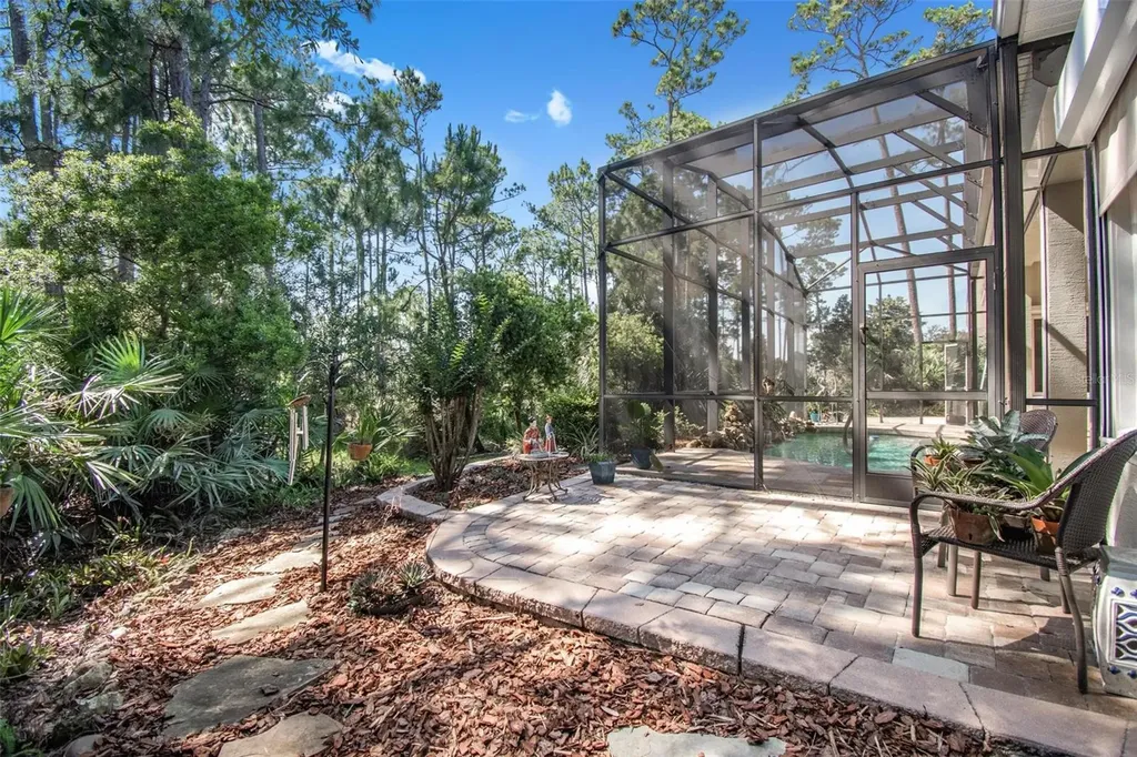 10 S Waterview Drive Palm Coast FL 32137