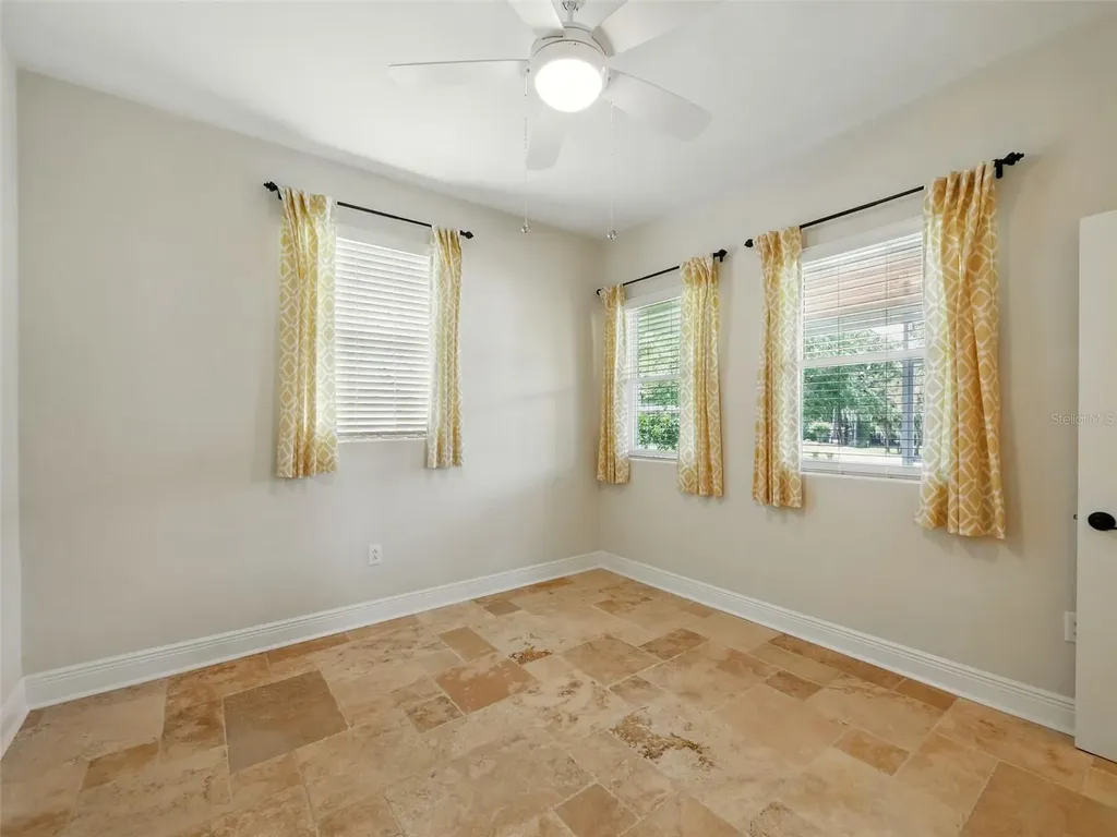 1426 Crestview Drive Mount Dora FL 32757
