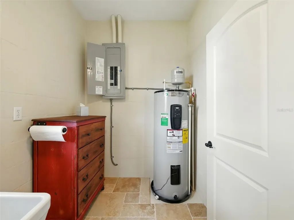 1426 Crestview Drive Mount Dora FL 32757