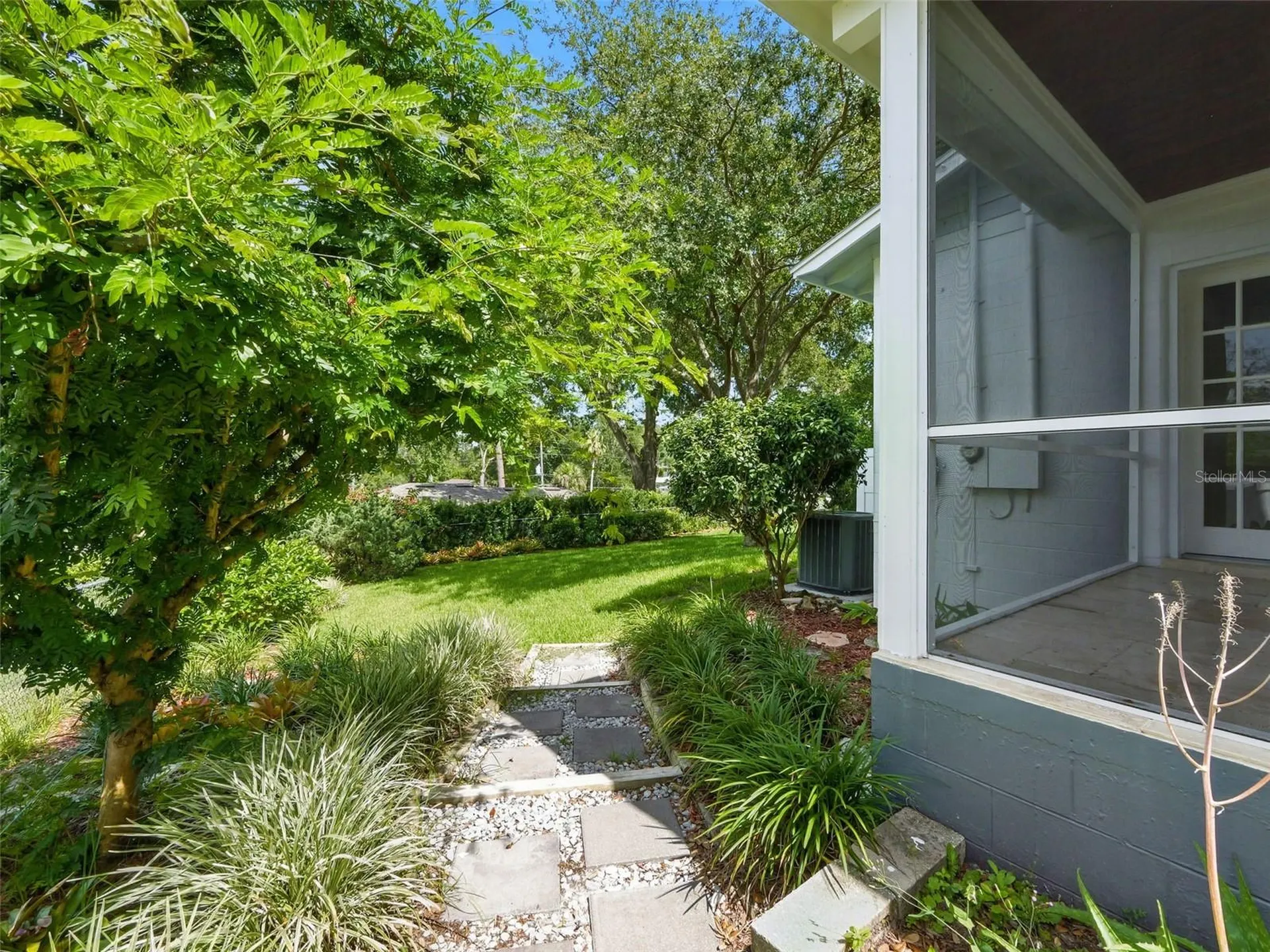 1426 Crestview Drive Mount Dora FL 32757