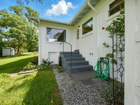 1426 Crestview Drive Mount Dora FL 32757