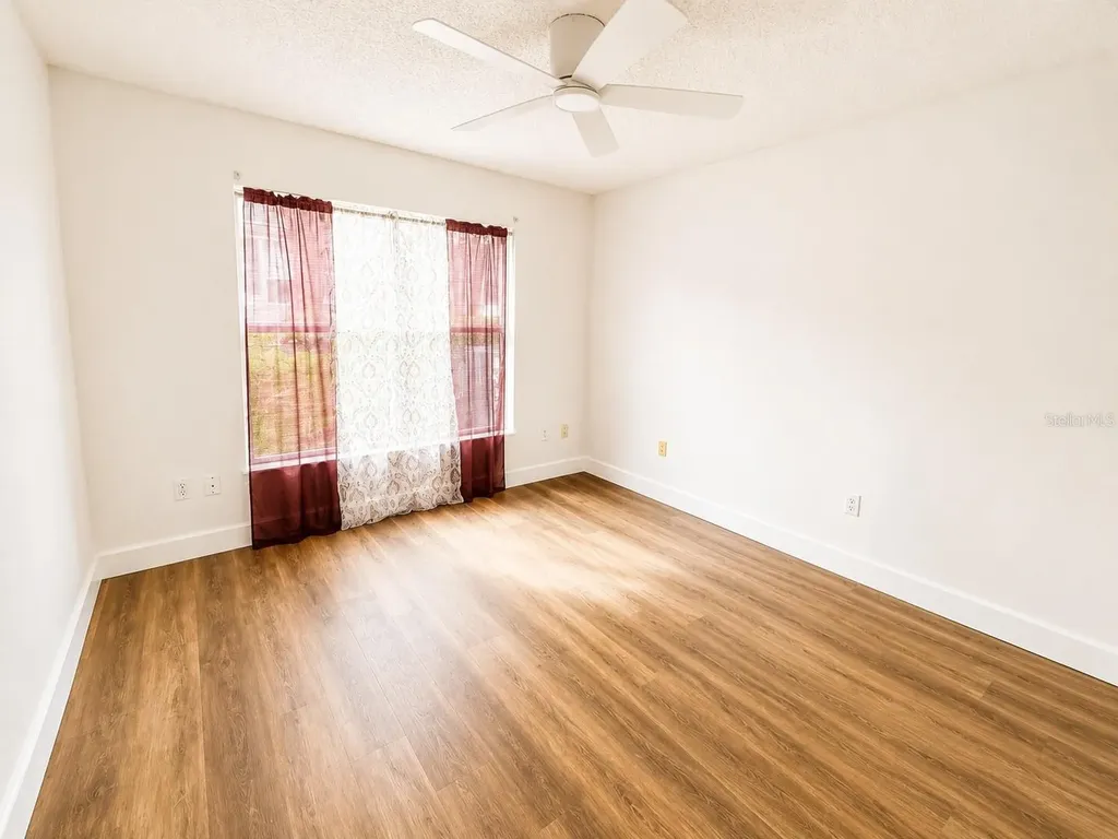 1211 Cabella Circle Lady Lake FL 32159