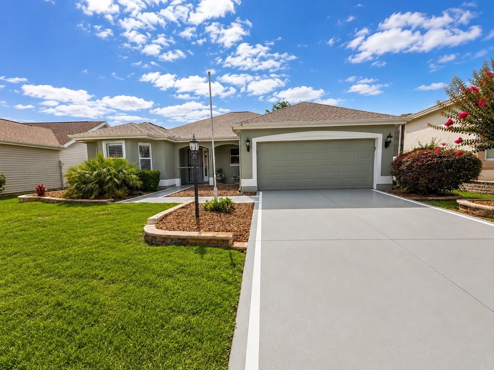 1211 Cabella Circle Lady Lake FL 32159