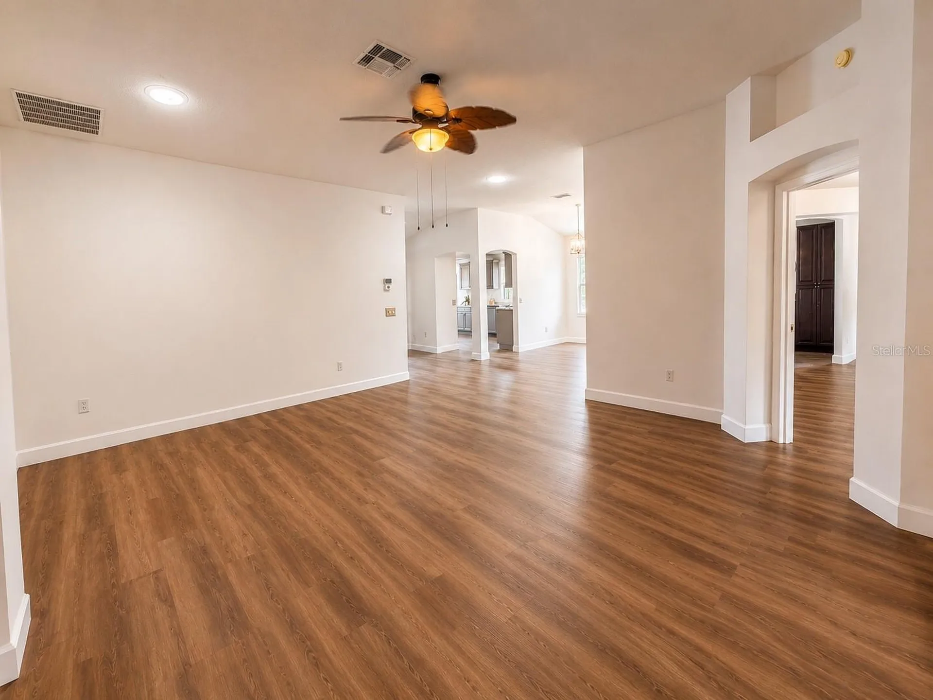 1211 Cabella Circle Lady Lake FL 32159