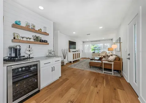 1109 Marine Street Clearwater FL 33755