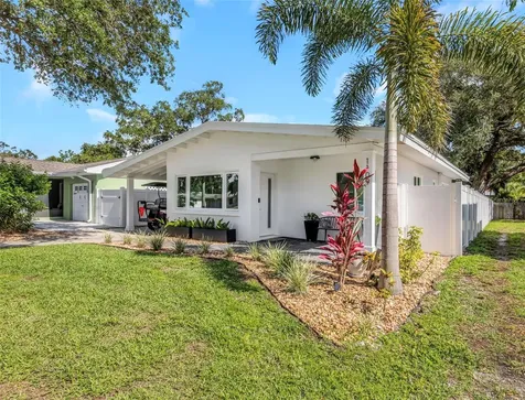 1109 Marine Street Clearwater FL 33755